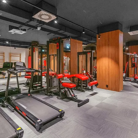 Nadmotlawie Z Sauna, Sun & Snow