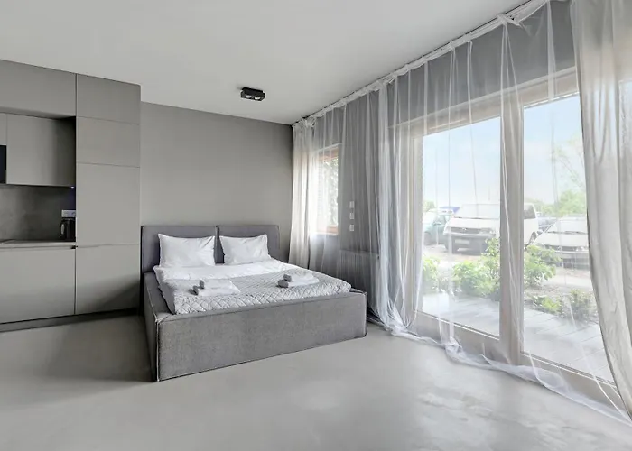 Riverside Sienna With Sauna, Sun & Snow Apartment